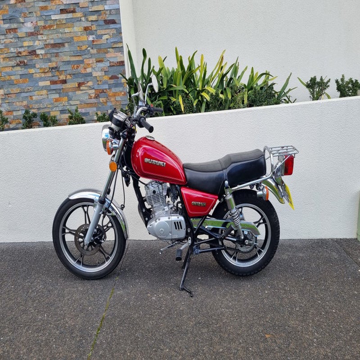 2018 Suzuki GN125